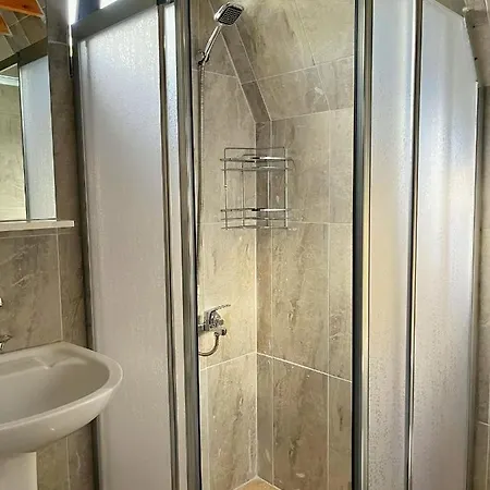 Bed and Breakfast El-ya Ve 3*