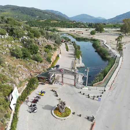 El-ya Ve Bed & Breakfast